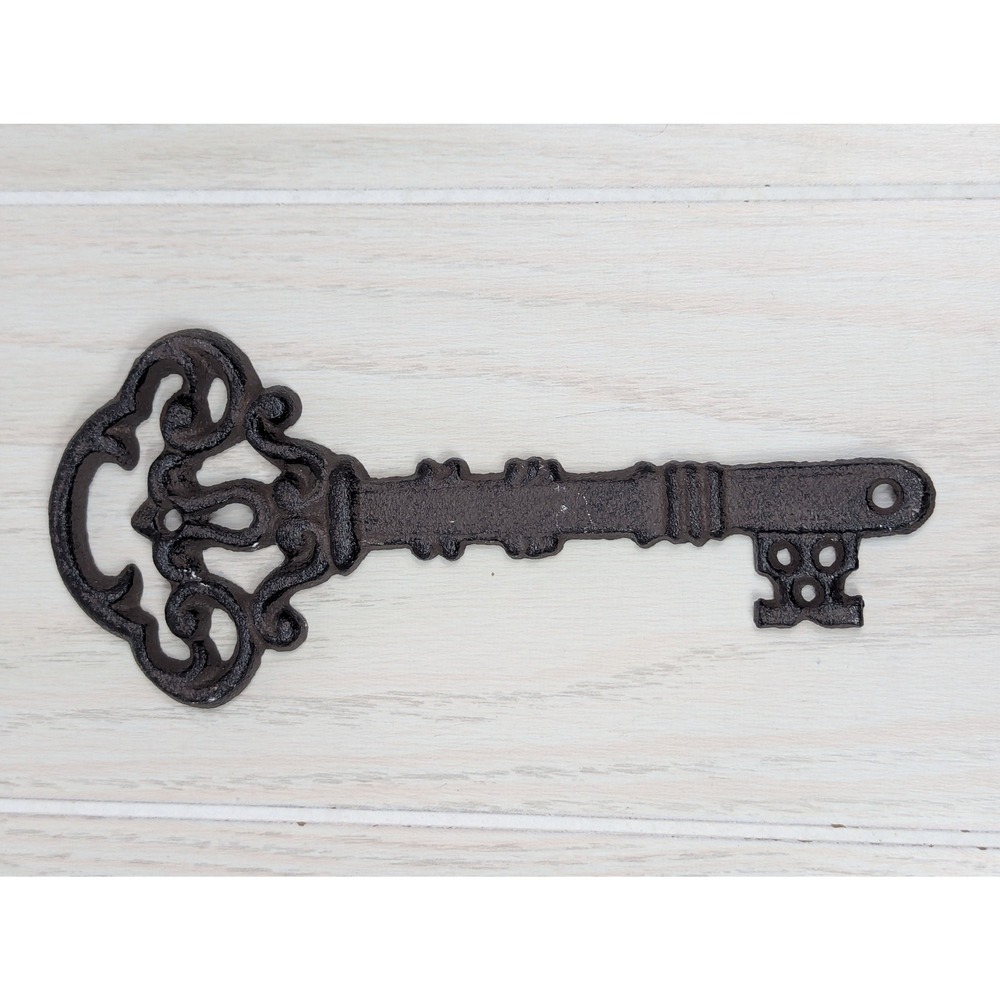 Skeleton Key Wall Decor 8‎ Inch Cast Iron Rustic  Style - Picture 3 of 3